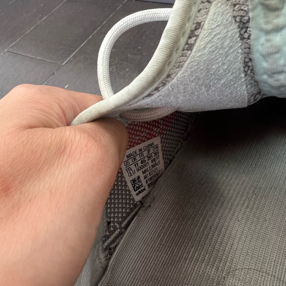 Yeezy 350 v2 blue tint - Picture 7 of 7
